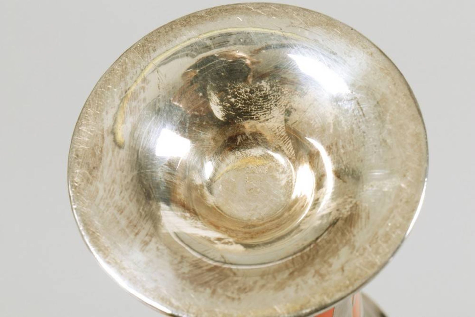 Silver-Overlay-Vase Friedrich Wilhelm Spahr, ca. 1940, H: ca. 15cm, signs of ageSilver-Overlay- - Bild 2 aus 3