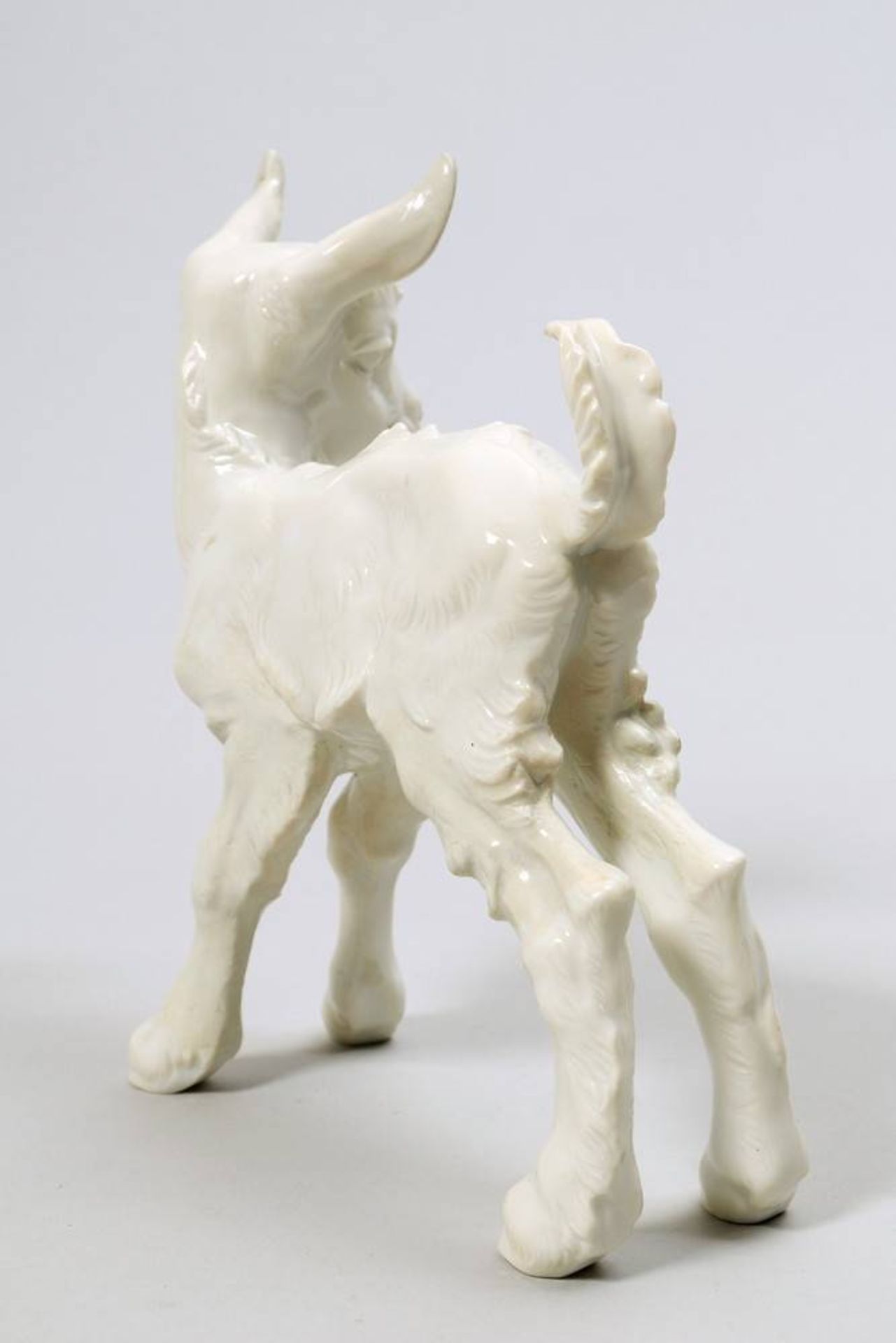 Standing goat Allach, 1933-45, porcelain, pressmark, no. "108", H: 15cm, extensively restored, - Bild 2 aus 5