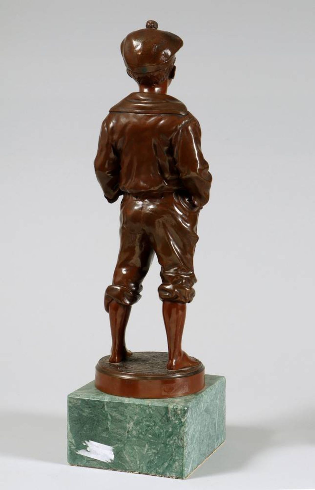 Victor Szczeblewski (polish, activ 1875 - 1900), "Mousse Siffleur", bronze on marble base, signed "V - Bild 3 aus 7