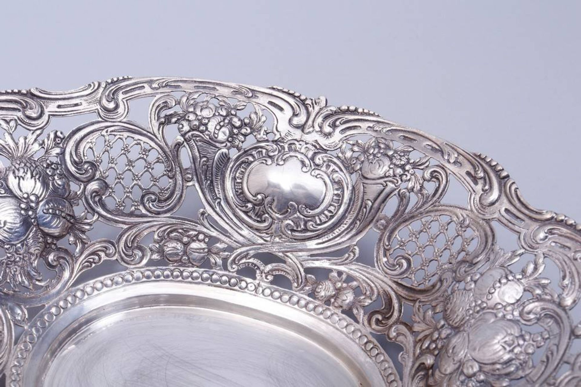 Large pierced dish silver, 835, German, ca. 1900/20, cornucopia and fruit decoration, ca. 356,1g, L: - Bild 2 aus 2