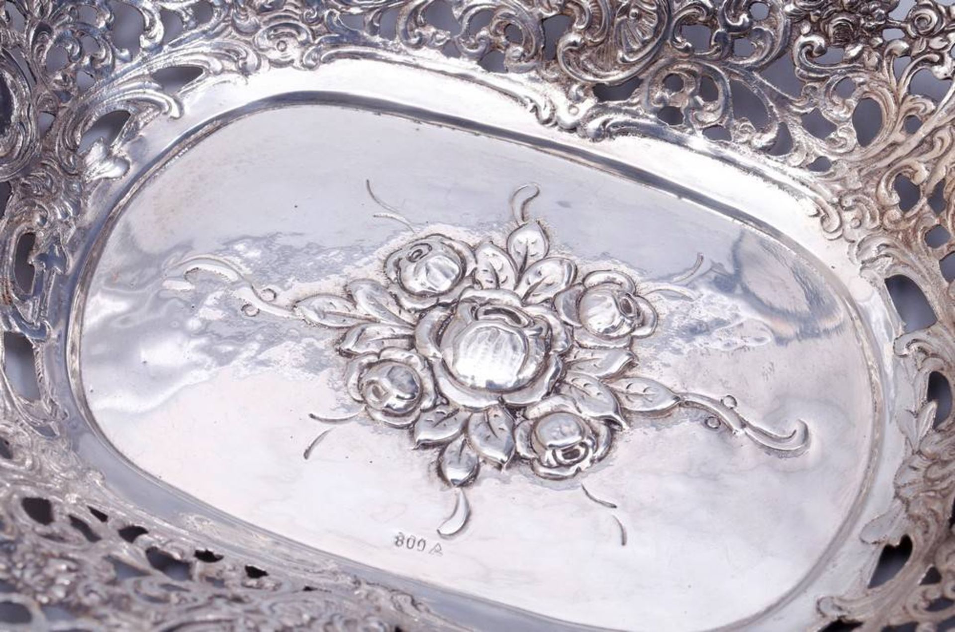 Pierced dish, silver 800, 20th C., rose and ornament decoration, ca. 167,4g, L: 20cm, slight signs - Bild 2 aus 2