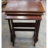 An Edwardian mahogany nest of three tables (3)