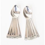 Set of 12 silver tea spoons, Sheffield 1993,