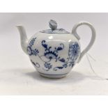 Meissen blue and white small teapot A/F