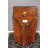 19th Century mahogany knife box with brass handles, 34.