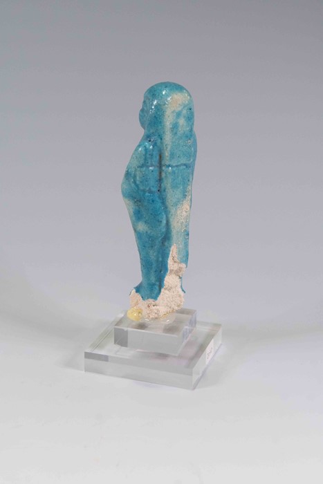 Egyptian Faience Shabti Ptolemaic Period, C. 300-32 BC. An upper section of a shabti figure with - Image 2 of 3