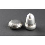 A novelty "acorn" silver pepper shaker, by Arthur Cook, assayed Birmingham 1902, height 3.5cm,