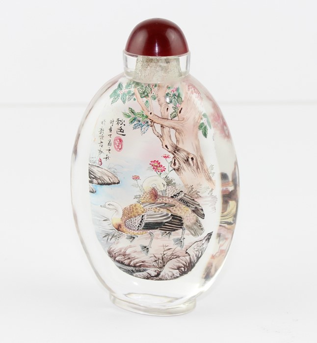 **REOFFER IN APR LONDON 50/80**A large Chinese snuff bottle and stopper, of flattened ovoid form - Image 2 of 3