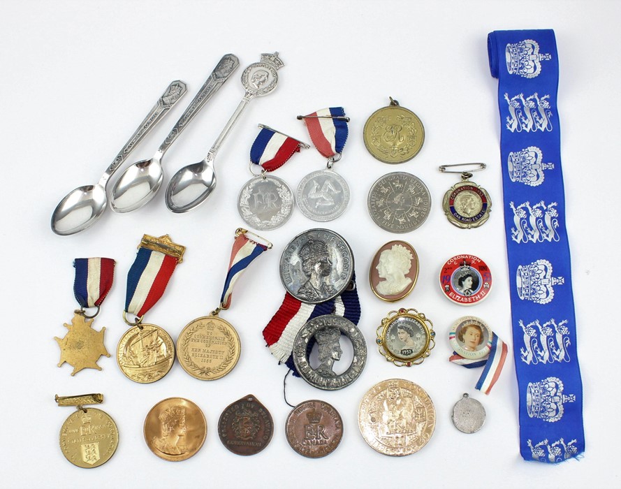 **REOFFER IN APR LONDON 30/50**Elizabeth II Coronation 1953, a collection of souvenir medallions, - Image 3 of 6