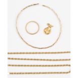 9ct gold jewellery to include rope chain, ring, pendant and bangle (A/F) 10.