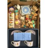 A Wedgwood Millennium presentation boxed cups and saucers Pendelfin rabbits,