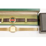 A boxed circa 1979 gents Accurist wristwatch with guarantee and boxed Gucci watch (2)