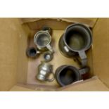 Quantity lot of pewter tankards,