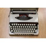 A Brother Deluxe900 portable typewriter