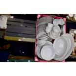 A Noritake 'Contemporary' part dinner set, comprising tureen, cups, saucers, side plates,