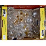 Mixed lot of glassware to include four "Babycham" glasses, other wine glasses,