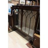 1920/30's display cabinet with ball and claw feet