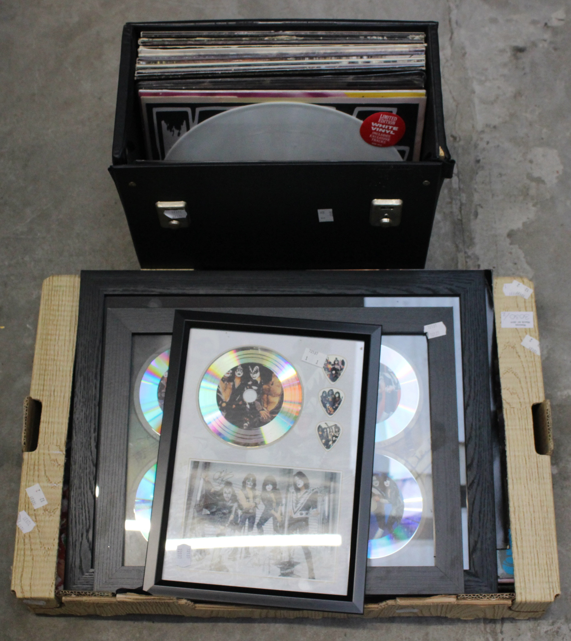 A selection of LP's & 7" including Queen LP & programme Freddie Mercury, Kiss tour programme 1988,