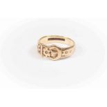 A 9ct gold buckle ring, foliate details, size M1/2, total gross weight approx 2.