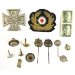 WW2 Third Reich Kriegsmarine Officers wreath and cap cockade (unissued), metal Heer cap cockade,