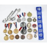 Elizabeth II Coronation 1953, a collection of souvenir medallions, buttons and teaspoons, (22),