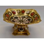 Royal Crown Derby 1128 cake stand a/f