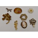 Brooches, mainly circa 1950's to include sprays,