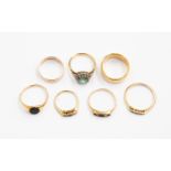 A collection of 18ct and 9ct gold rings, to include five 18ct gold rings, including diamond emerald,