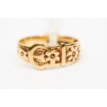 A 9ct gold buckle ring, foliate details, size M1/2, total gross weight approx 2.