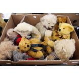Deans Ragbook Collection of limited edition bears including Queen Elizabeth II, Norman the Newsboy,