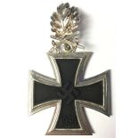 Reproduction WW2 Third Reich Ritterkreuz mit Eichenlaub mit Schwerten.