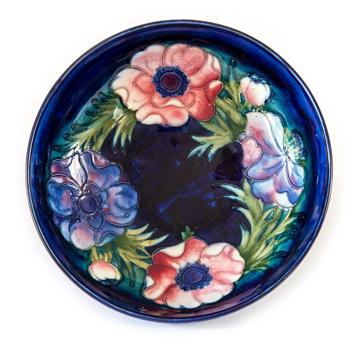 A Moorcroft anemone bowl, blue, W M monogram. Diameter 21cm