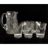 Art deco water jug (Ht 19.5cm) and 6 glasses Ht 10.5cm c.1920-30