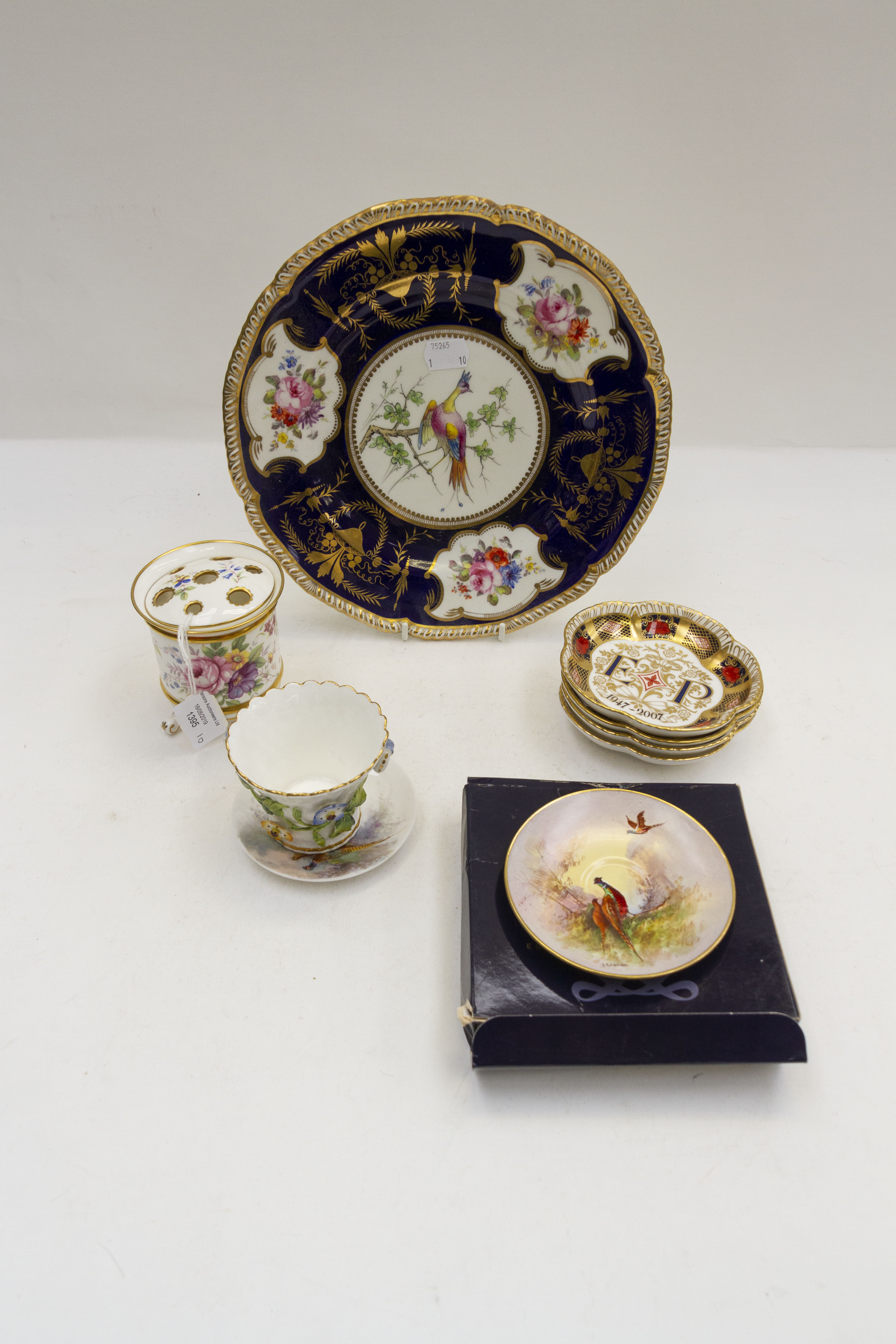 A Stevenson & Hancock posy bucket with applied leaves and flowers 1863-1935,