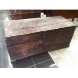 An oak plank blanket chest,