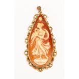 A cameo pendant depicting Leda and the swan, fancy 9ct gold mount,