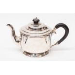 A George VI Walker & Hall sterling silver Art Deco teapot, Sheffield 1937, of cylindrical form,