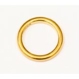 A 22ct gold ring, size approx K1/2, weight approx 6.
