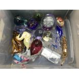 A collection of glass wares including paperweights and figures (Q)