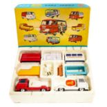 Corgi: A boxed Corgi Constructor Set, Commer 3/4 Ton Chassis, GS24, complete.