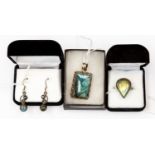 A set of labradorite jewellery set in silver, a pendant,
