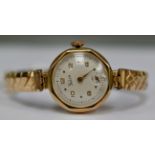 A lady's Felca 9ct gold cased wristwatch,