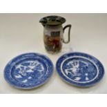 Stoneware blue and white Willow pattern plates (A/F),