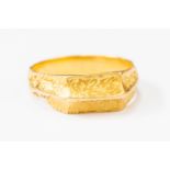 Gold Iconographic ring (Yorm-Flages),