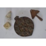 Pendant in Arrow head form, seal box lid,