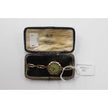 A 9ct rose gold ladies wristwatch, early 20th Century,round dial, numerals, on an expandable strap,