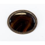 A Victorian large agate and white metal brooch, approx 62 mm x 50 mm,