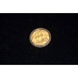 An Edward VII 22ct gold Half Sovereign, 1902, 3.