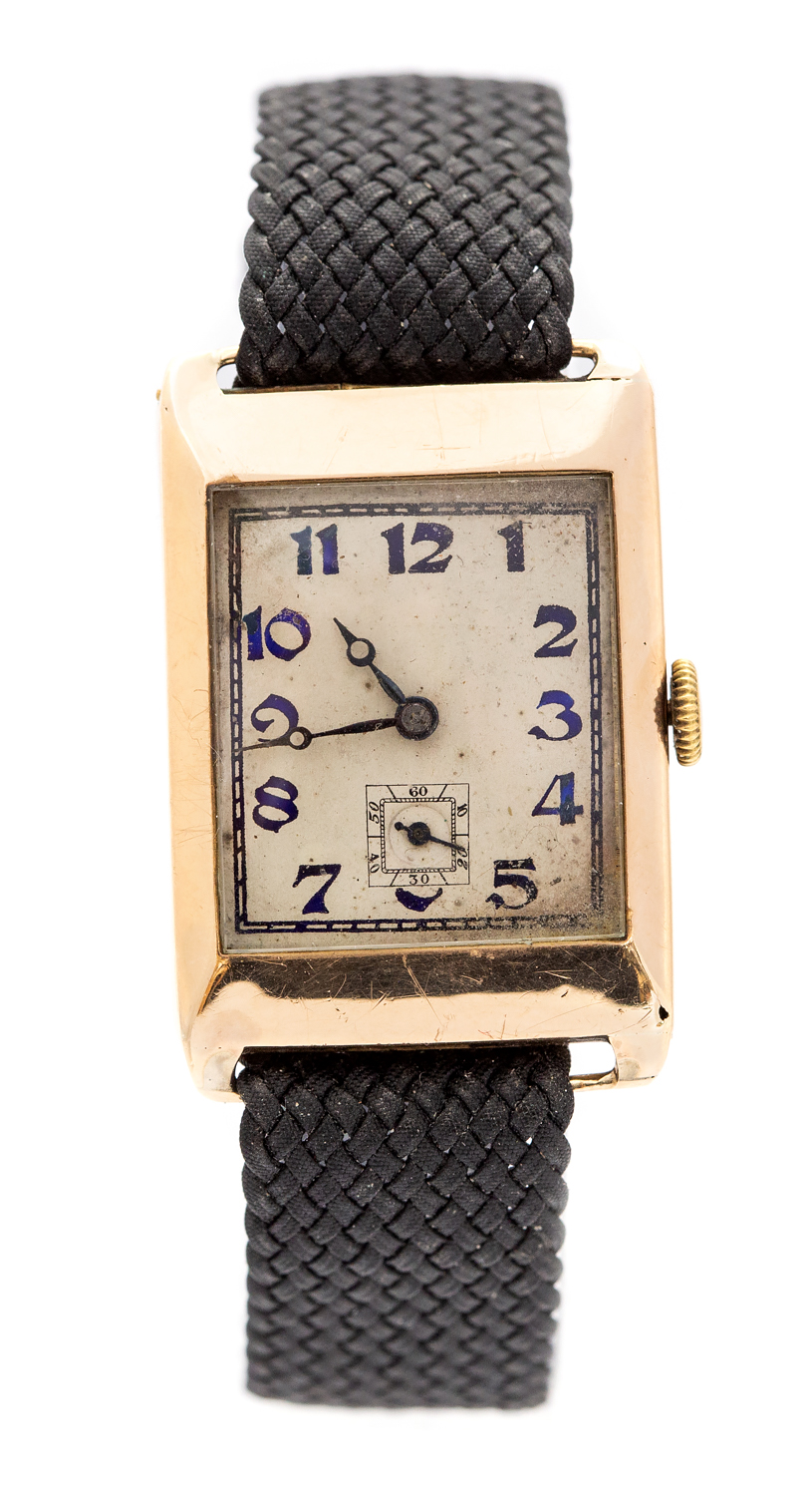 An Art Deco gent's 9ct gold wristwatch, 2cm rectangular dial with subsidiary dial,