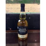 Glen Moray Single Malt whisky produced post 1999 pot still bottle shape, collectable bottling